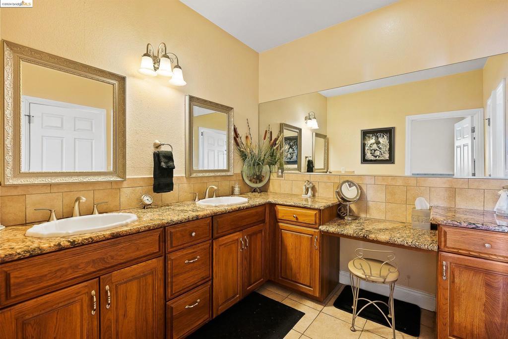 4415 Willow Rd Property Photo 31