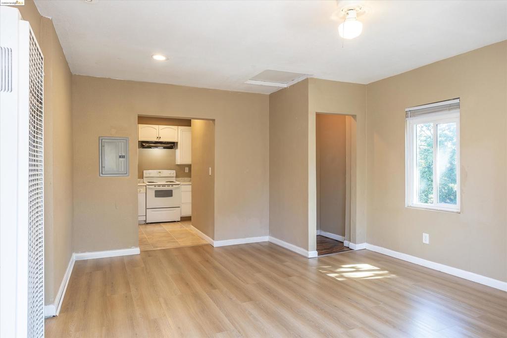 611 Sheridan St Property Photo 5