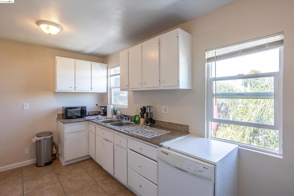 611 Sheridan St Property Photo 35