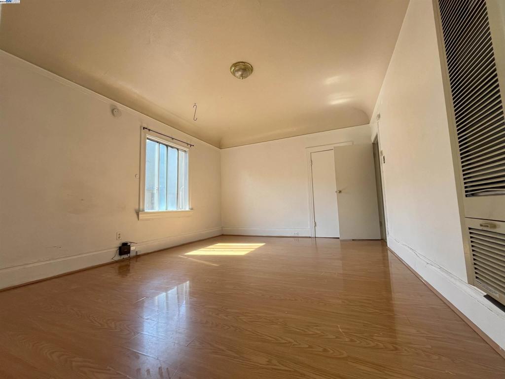 2324 9th Ave Property Photo 16
