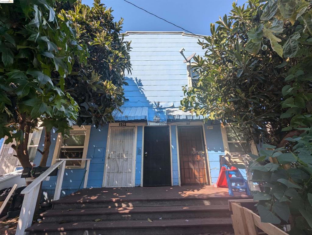 1511 17th Avenue Property Photo 4