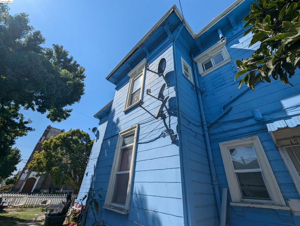 1511 17th Avenue Property Photo 6