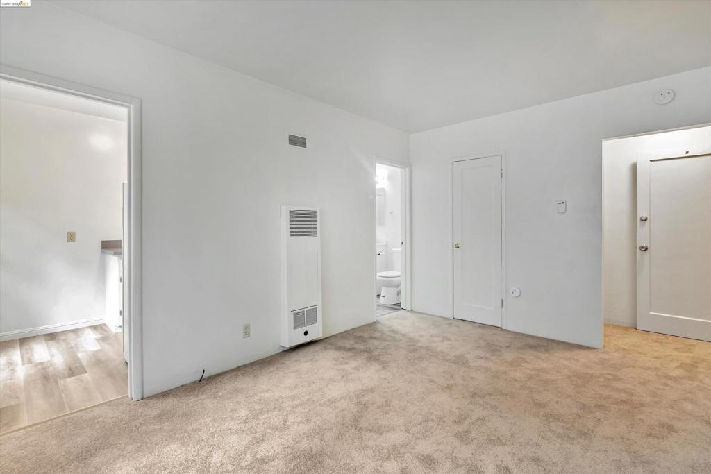 2437 Warring St Property Photo 25