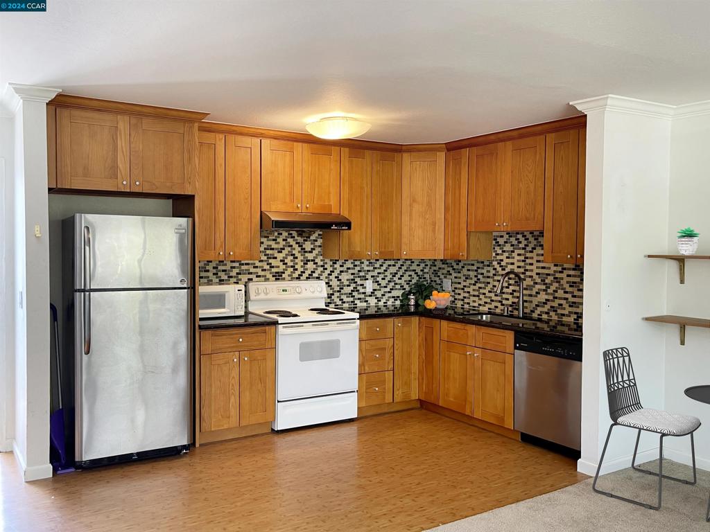 455 Crescent Street 315 Property Photo 1