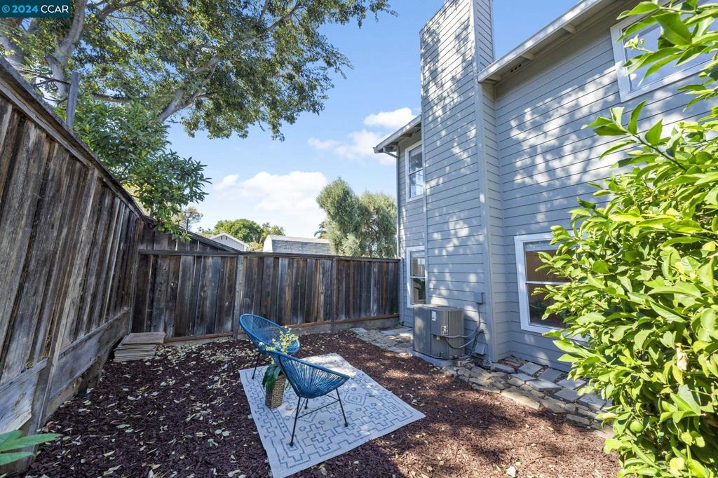 115 Harris Cir Property Photo 30