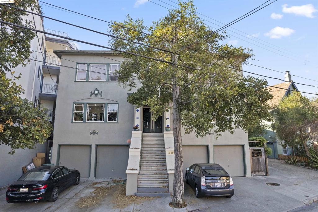 365 Santa Clara Avenue Property Photo 6