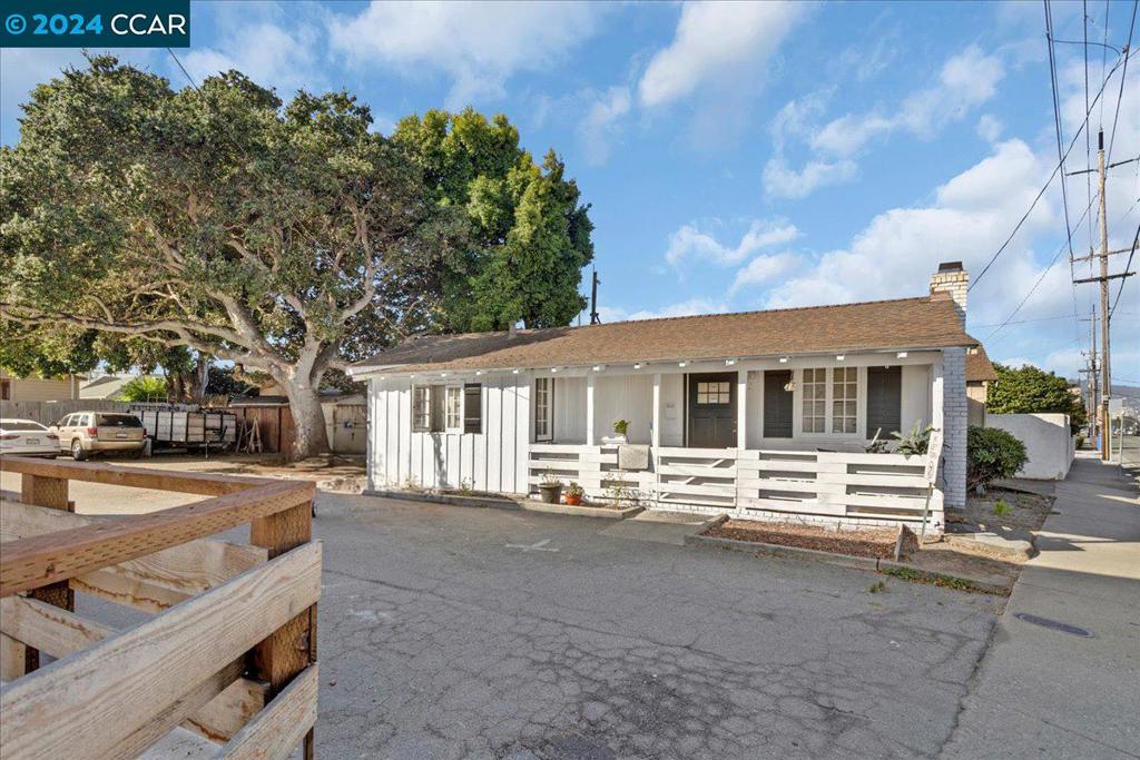 1230 Del Monte Ave Property Photo 7