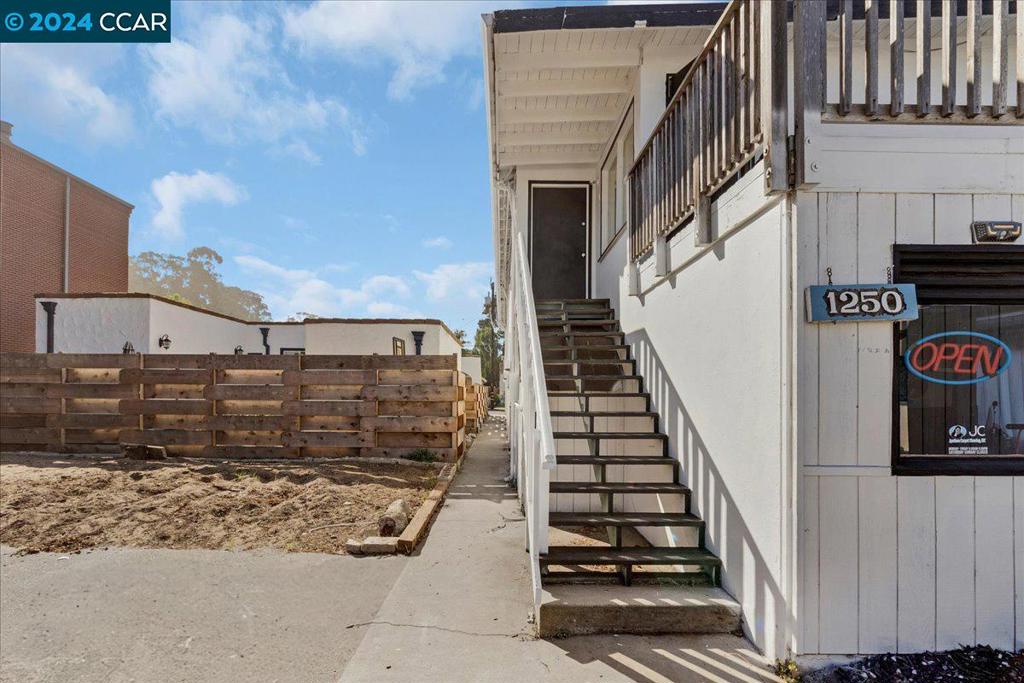 1251 1st St Property Photo 3