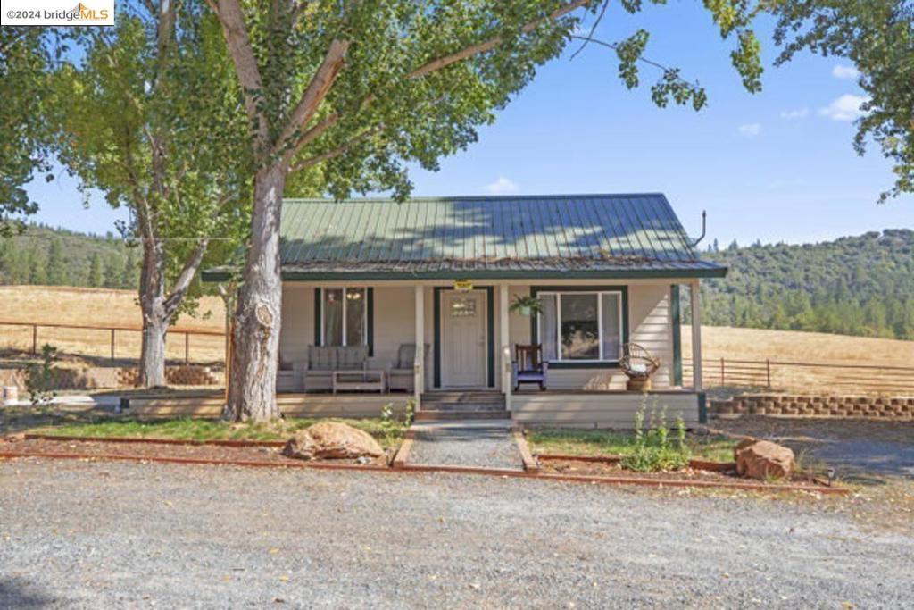 10488 Converse Rd Property Photo