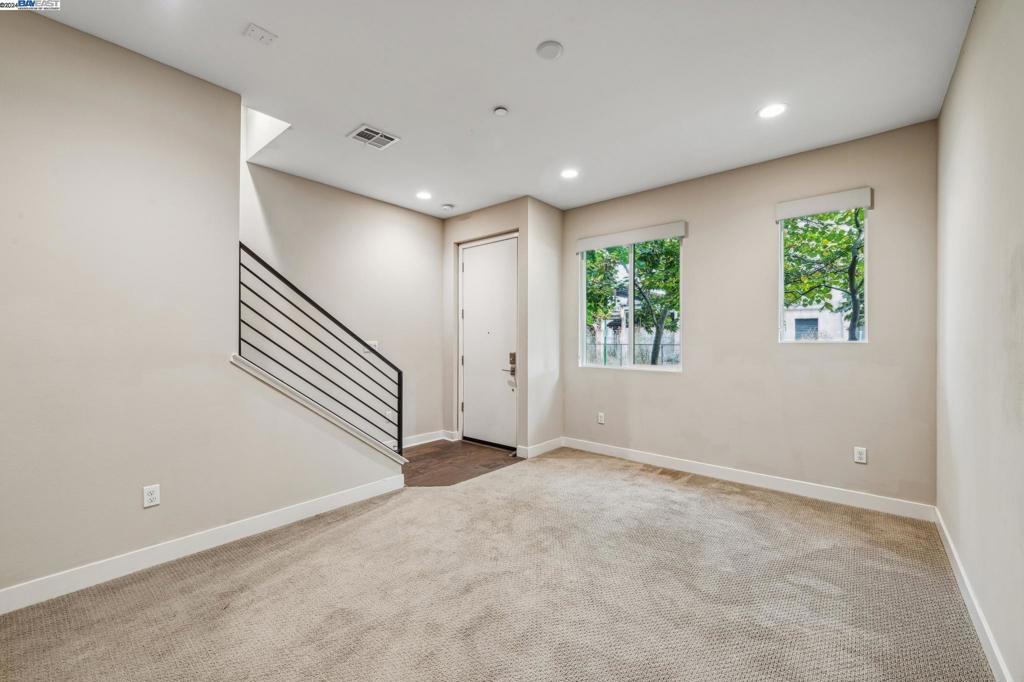 1805 16th St Property Photo 3