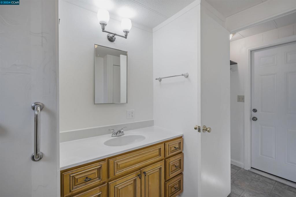 4556 Appian Way Property Photo 16