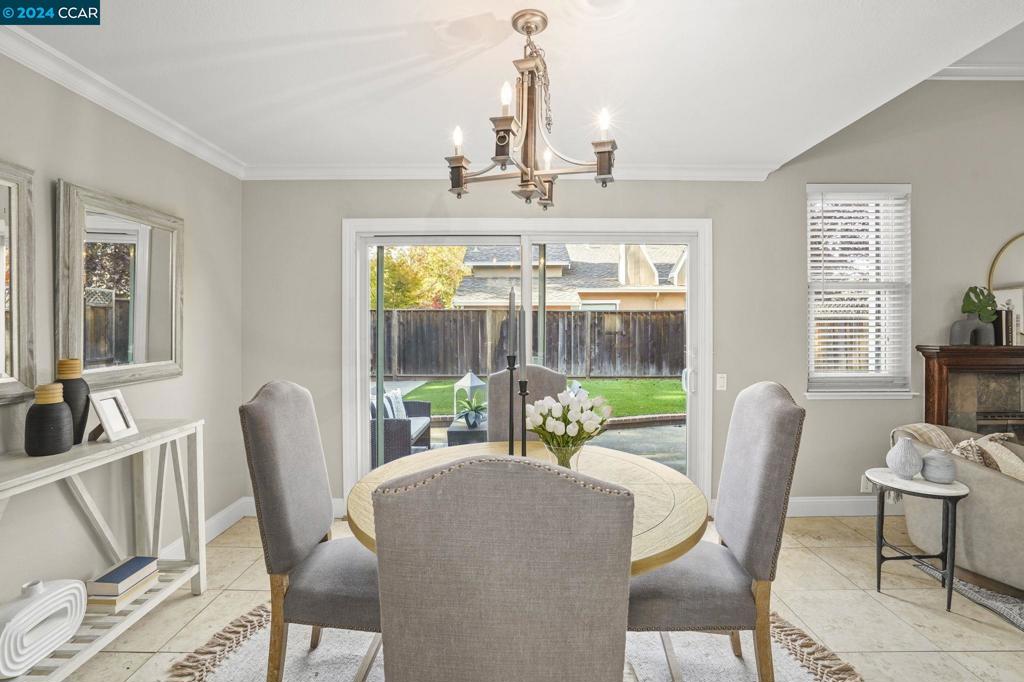 1 Rainbow Cir Property Photo 7