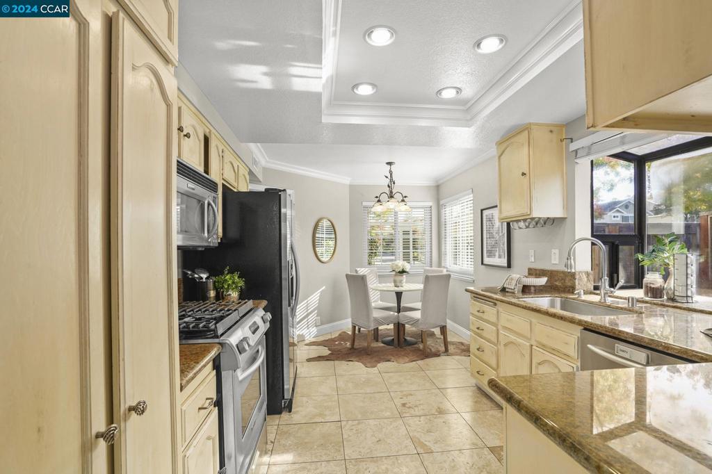 1 Rainbow Cir Property Photo 10