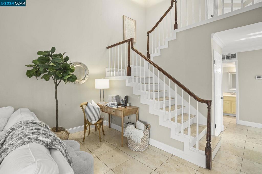 1 Rainbow Cir Property Photo 14