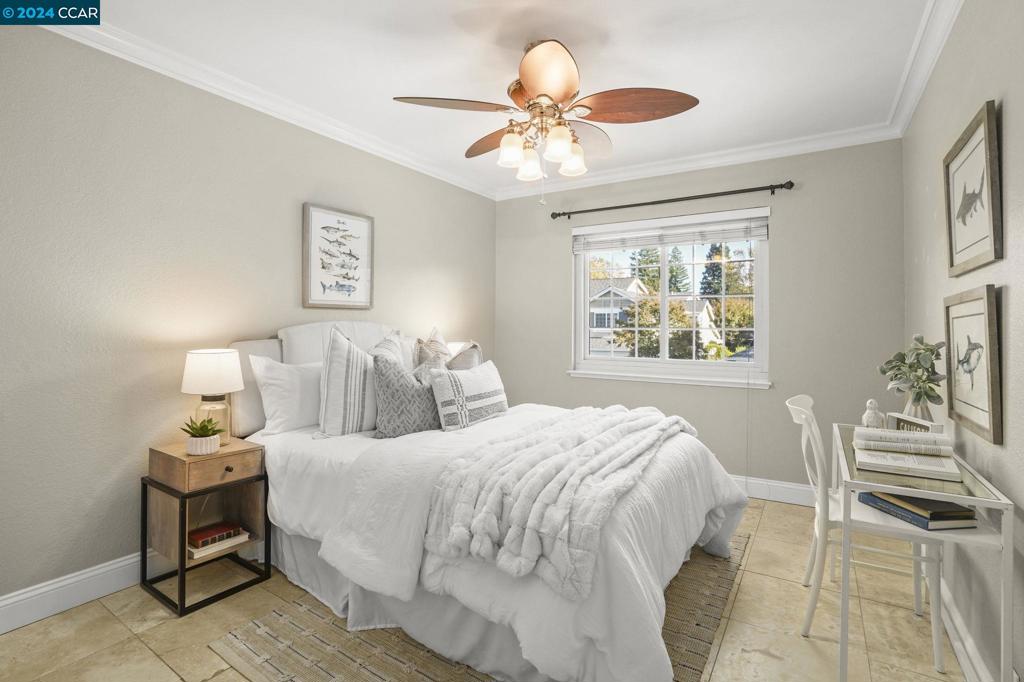 1 Rainbow Cir Property Photo 23