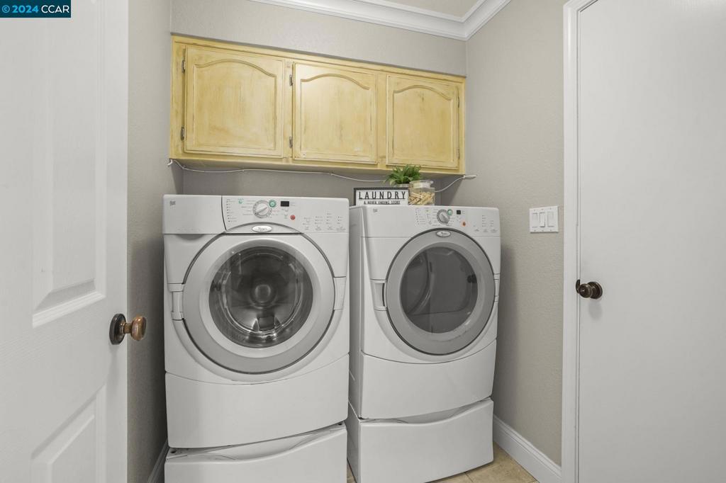 1 Rainbow Cir Property Photo 26