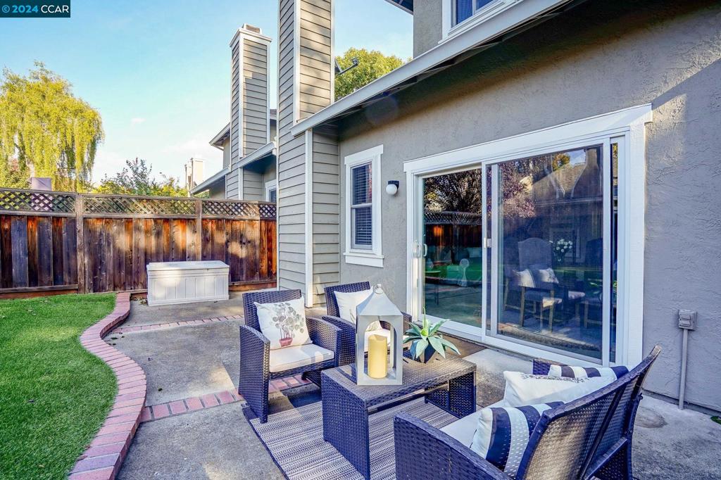 1 Rainbow Cir Property Photo 33