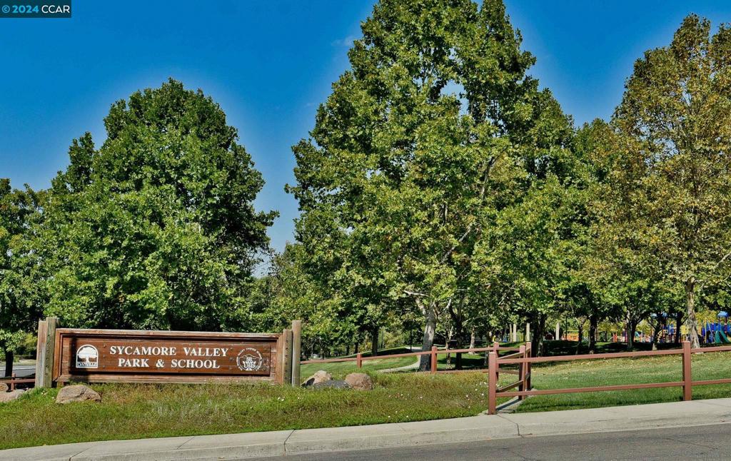 1 Rainbow Cir Property Photo 41