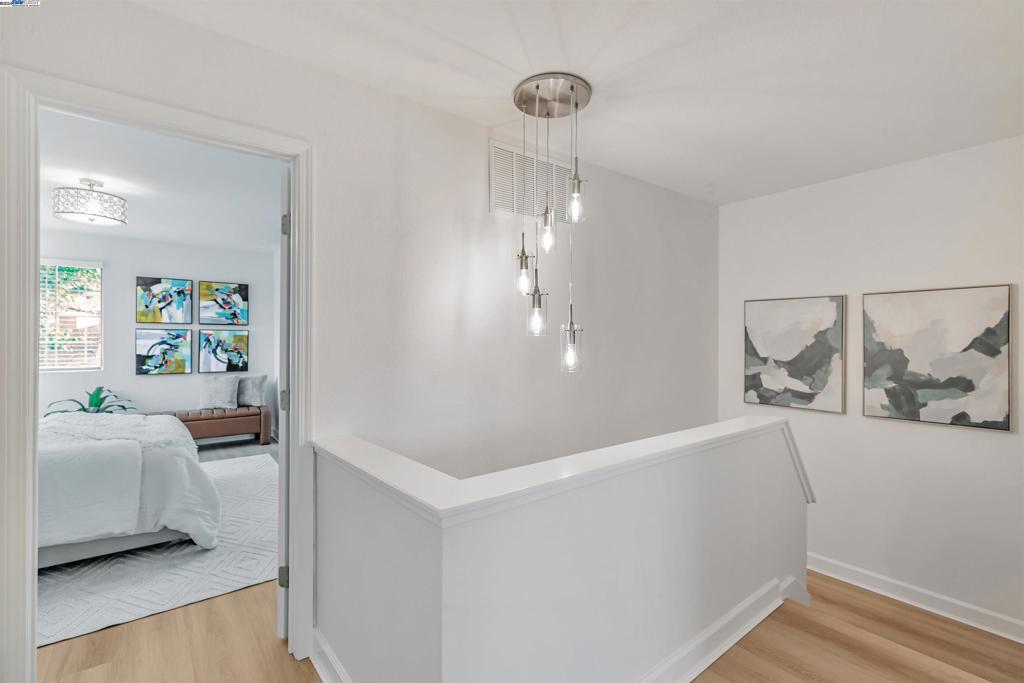 288 Mavis Dr Property Photo 10