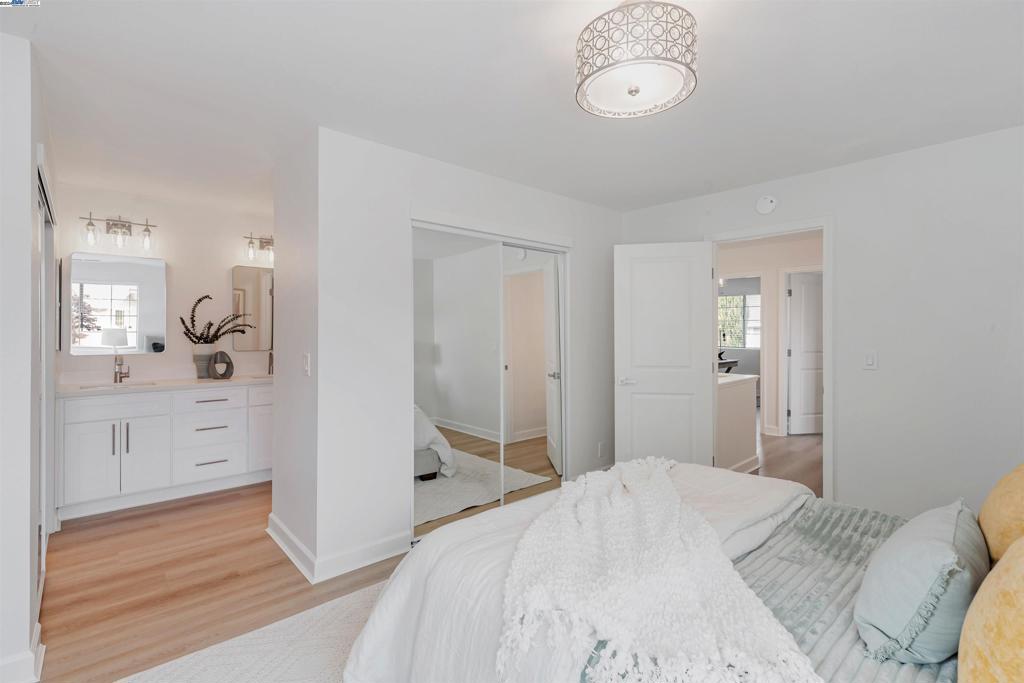 288 Mavis Dr Property Photo 12