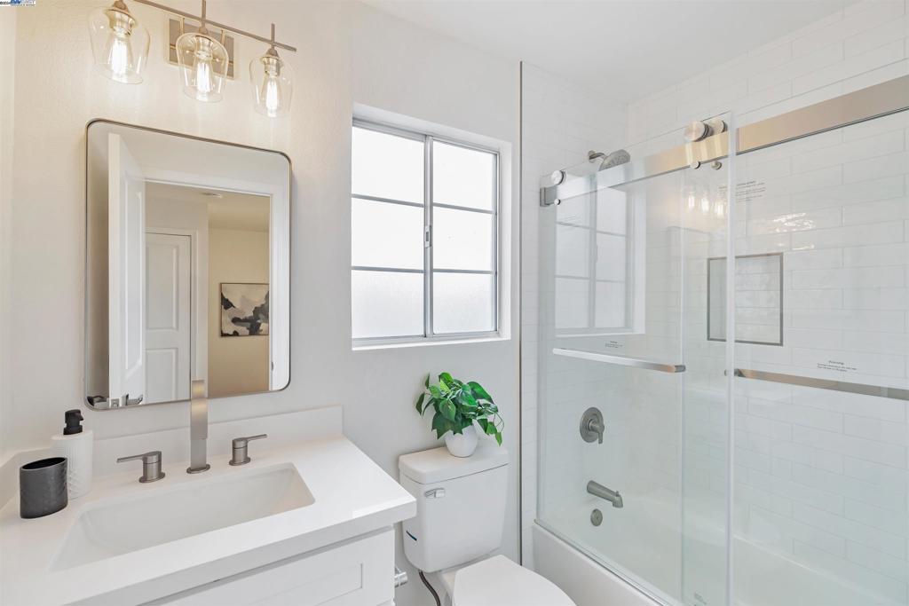 288 Mavis Dr Property Photo 18