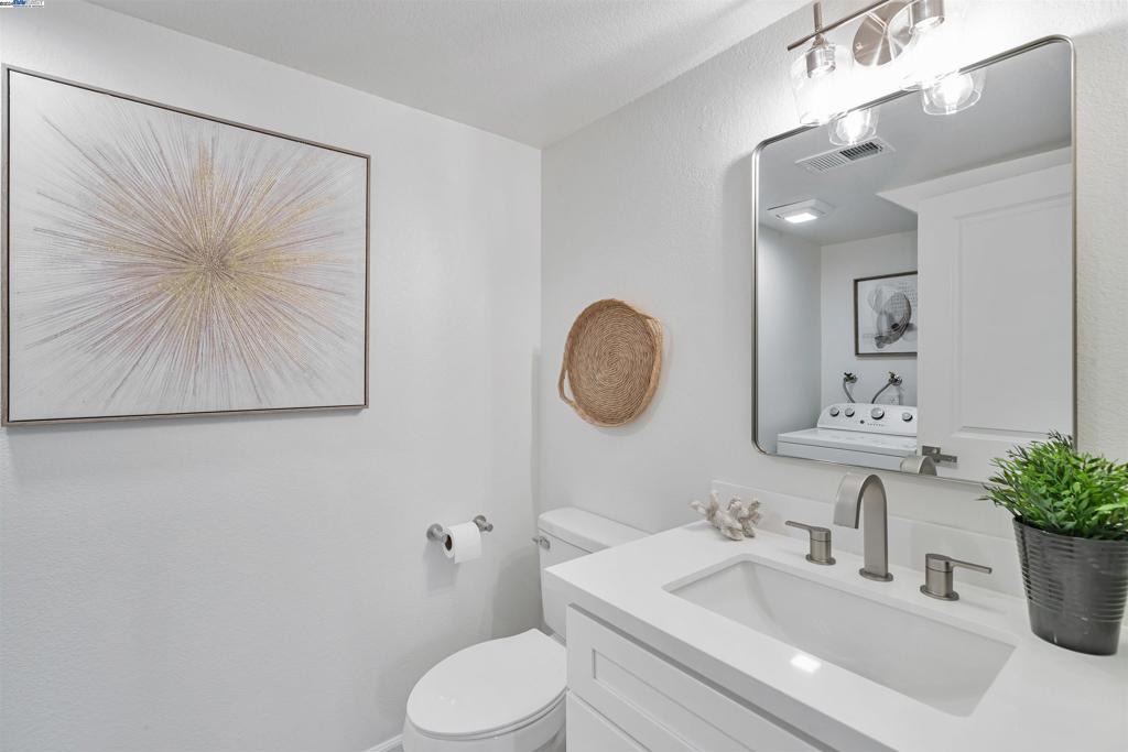 288 Mavis Dr Property Photo 19