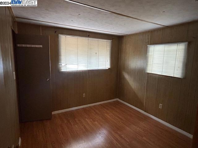 214 Santa Susana Property Photo 14