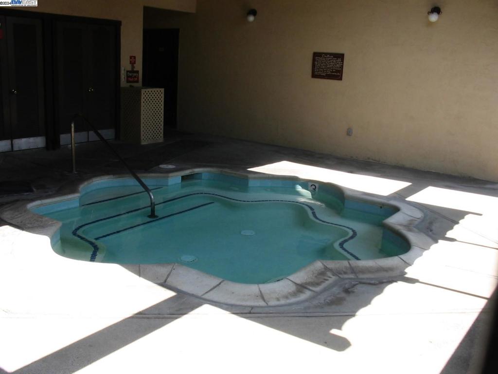 214 Santa Susana Property Photo 28