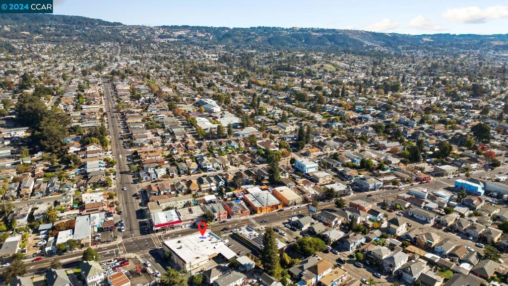 3829 Foothill Blvd Property Photo 2