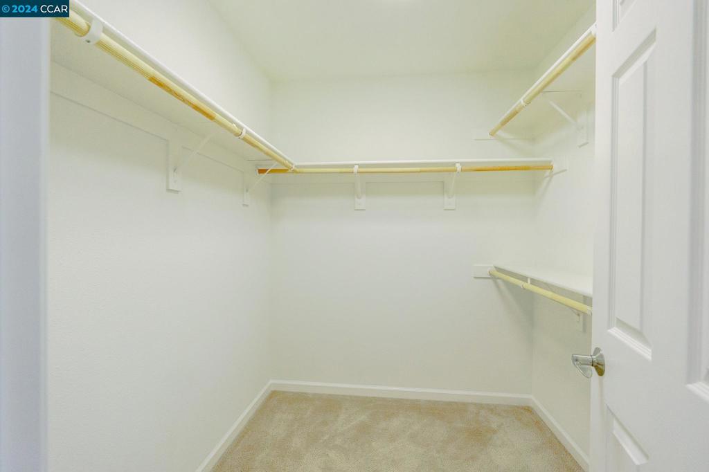 402 Birch Ridge Dr Property Photo 24