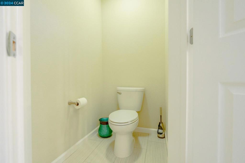 402 Birch Ridge Dr Property Photo 27