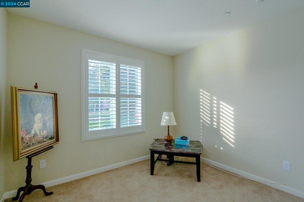 402 Birch Ridge Dr Property Photo 29