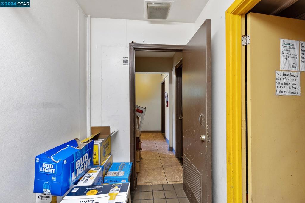 3829 Foothill Blvd Property Photo 29