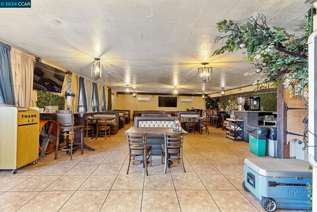 3829 Foothill Blvd Property Photo 45
