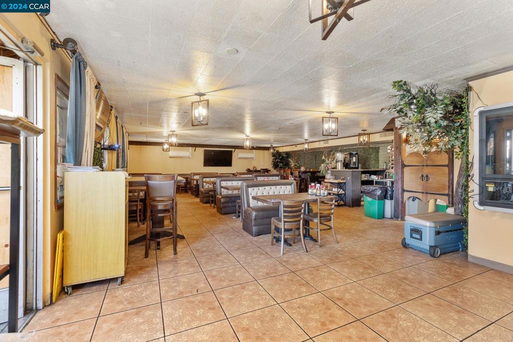 3829 Foothill Blvd Property Photo 46