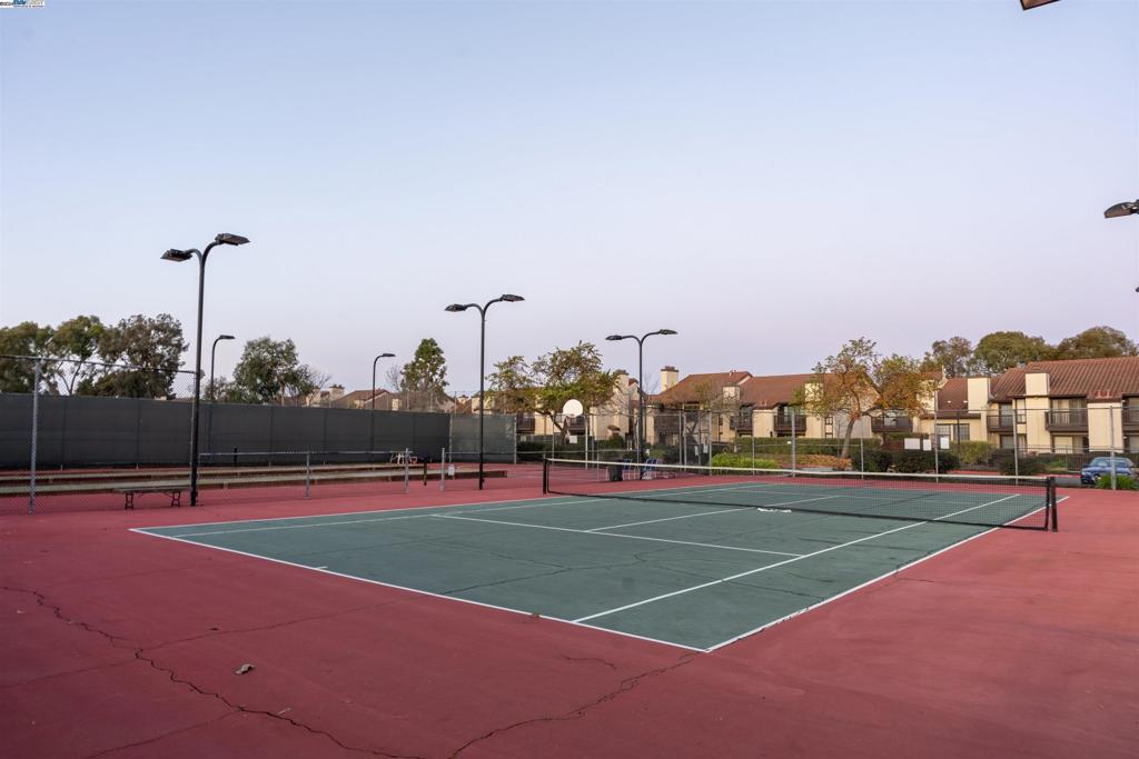 14175 Seagate Dr. Property Photo 38