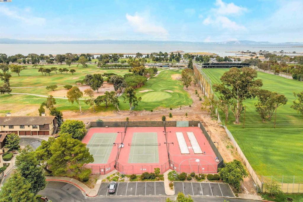 14175 Seagate Dr. Property Photo 43