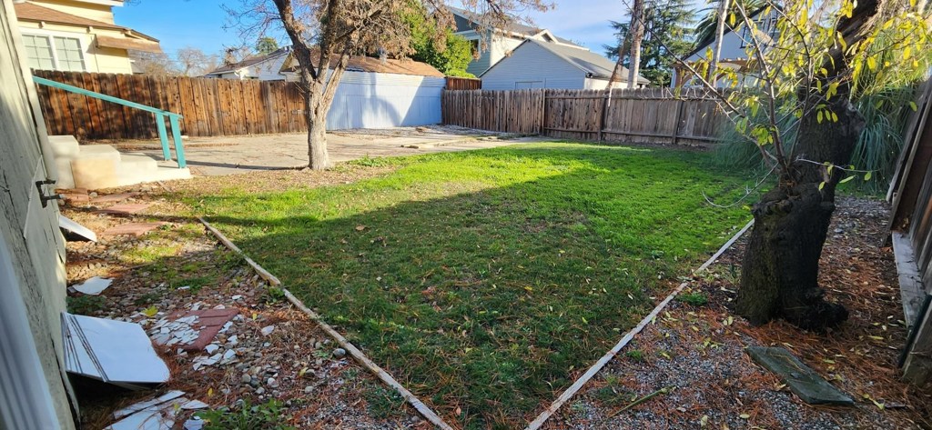 2235 4th St Property Photo 6
