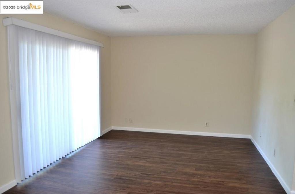 1260 Kenwal Rd Property Photo 10