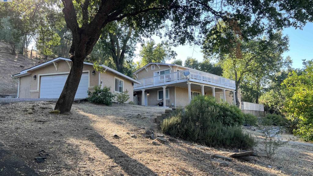 256 Vine St Property Photo
