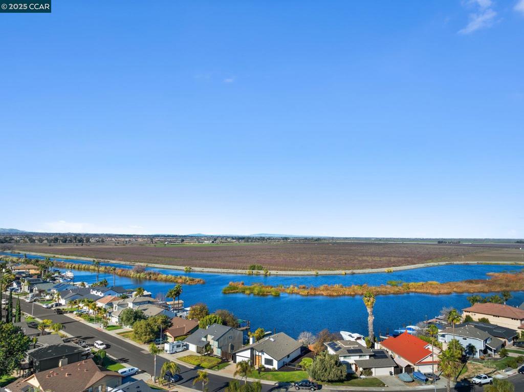 330 Discovery Bay Blvd Property Photo 38