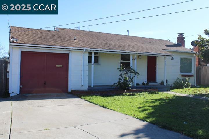2420 Clare St Property Photo 2