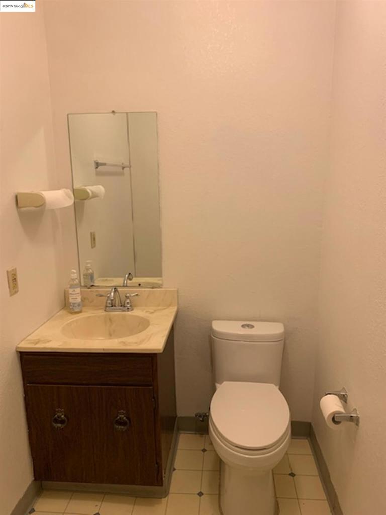2800 Lone Tree Way Property Photo 18