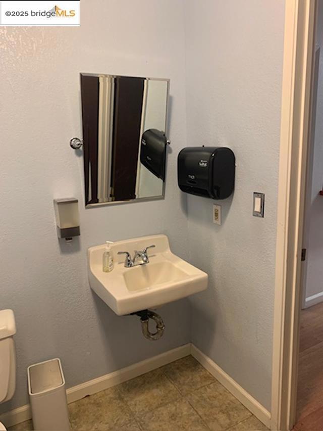 2800 Lone Tree Way Property Photo 19