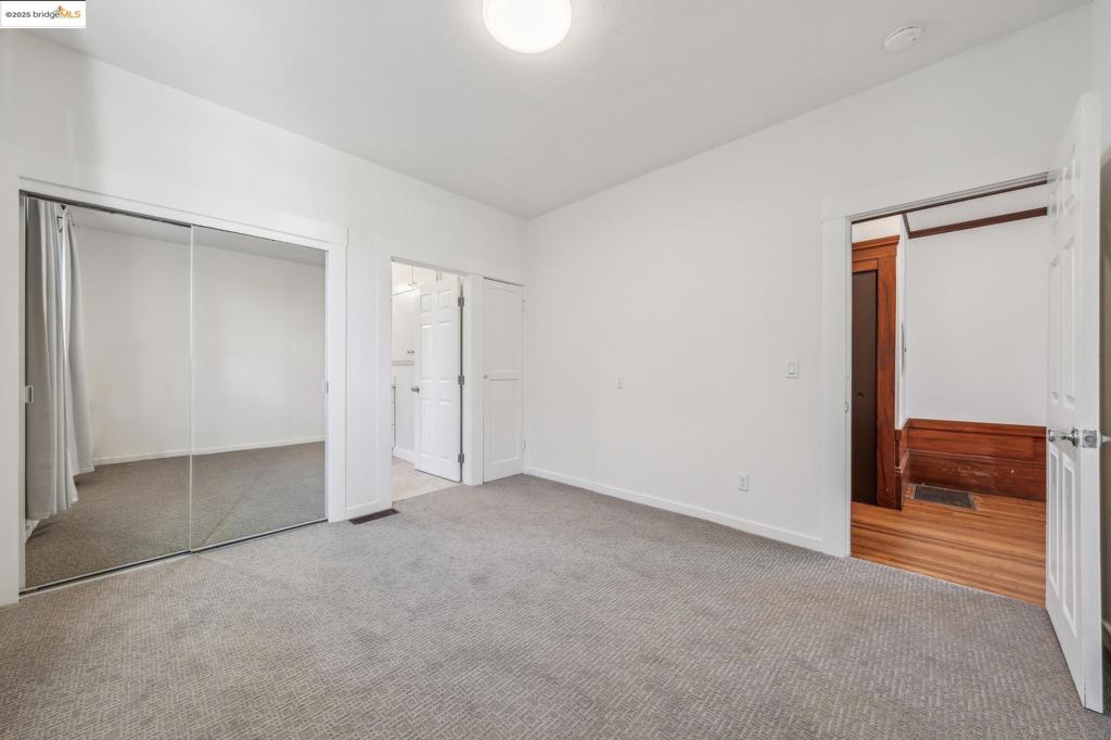 1001 Macarthur Blvd Property Photo 29
