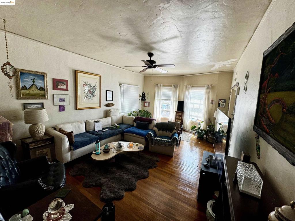 410 Fairmount Ave Property Photo 20