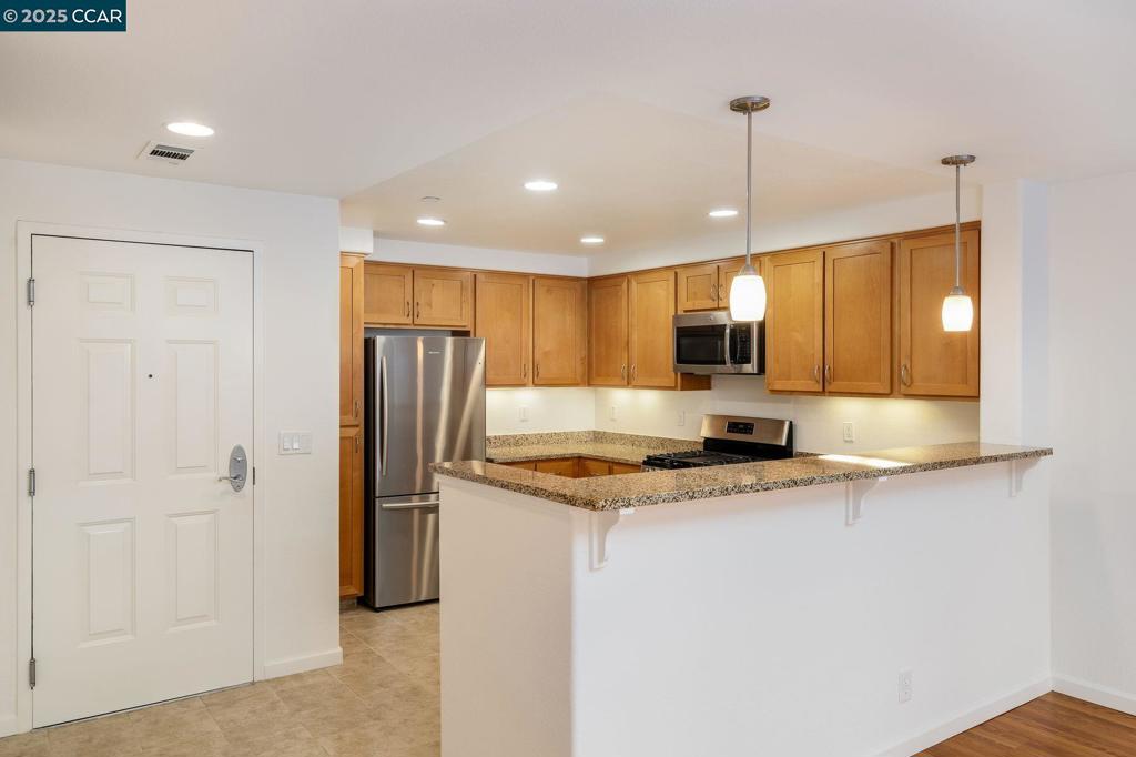 1363 El Camino Real Property Photo 14