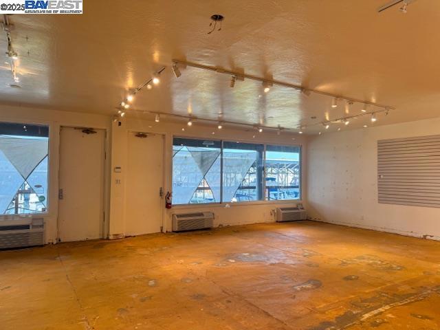 5901 Marina Rd Ste 1 Property Photo 6