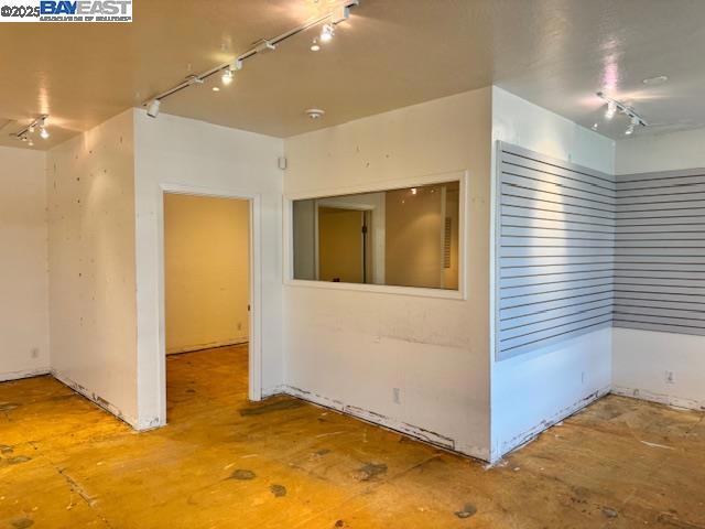 5901 Marina Rd Ste 1 Property Photo 8