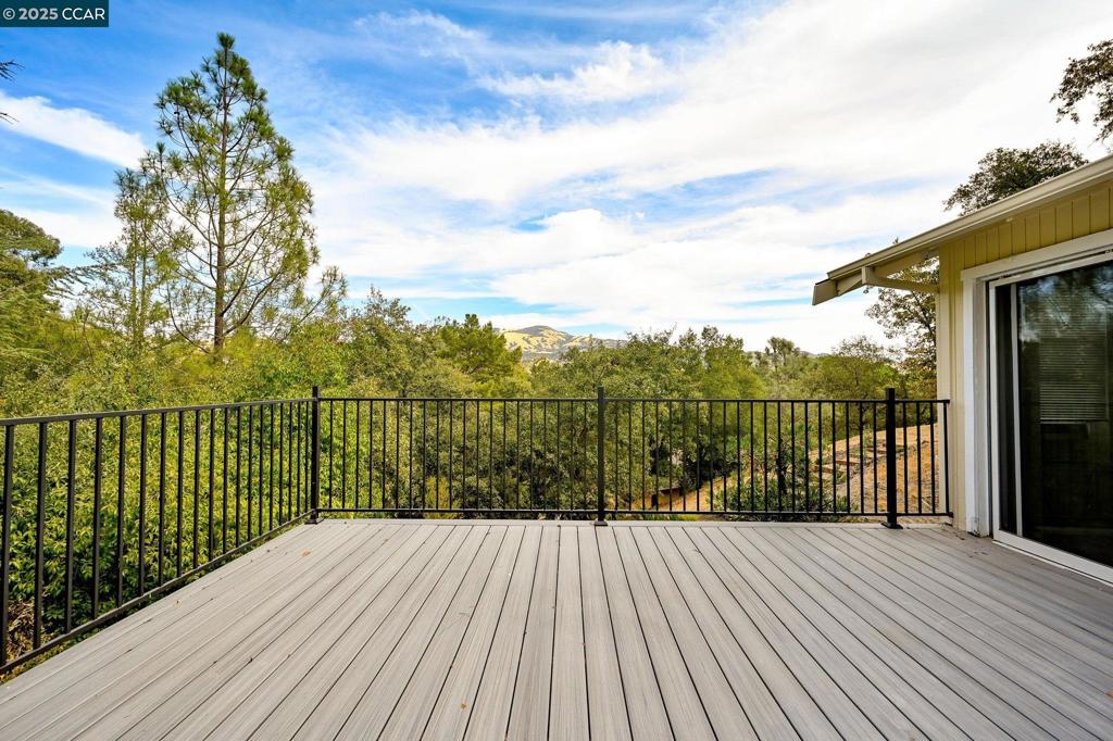 137 Dean Rd Property Photo 33